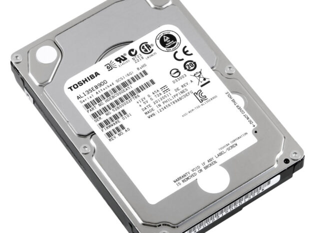 TOSHIBA used SAS HDD AL13SEB900, 900GB, 10K RPM, 2.5"