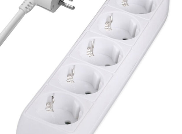 POWERTECH πολύπριζο PT-869, 5x schuko, 16A, 1.5m, λευκό