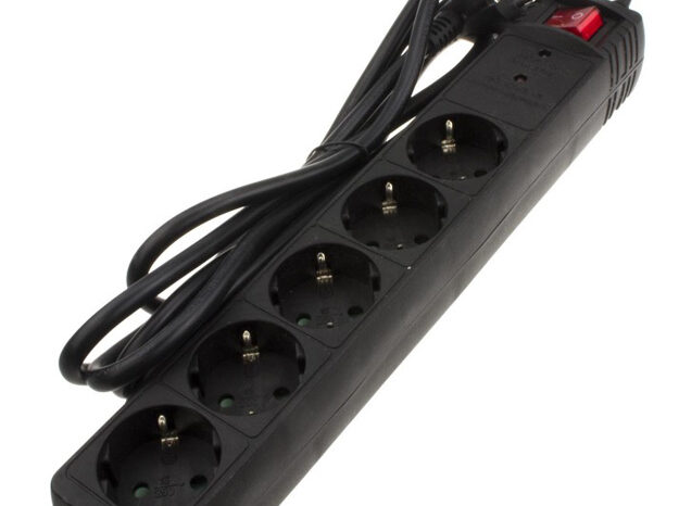 POWERTECH πολύπριζο ασφαλείας PT-883, 5x schuko, 16A, 3m, μαύρο