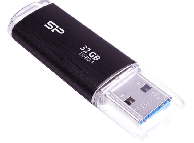 SILICON POWER USB Flash Drive Blaze B02, 32GB, USB 3.2, μαύρο