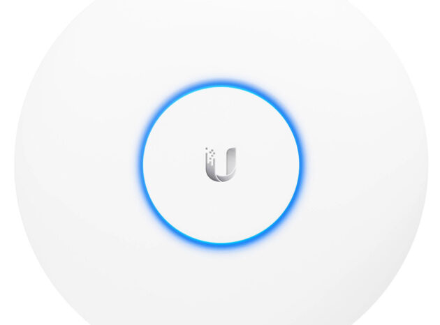 UBIQUITI Access Point UAP-AC-PRO, dual-band, 3x3 MIMO 802.11ac